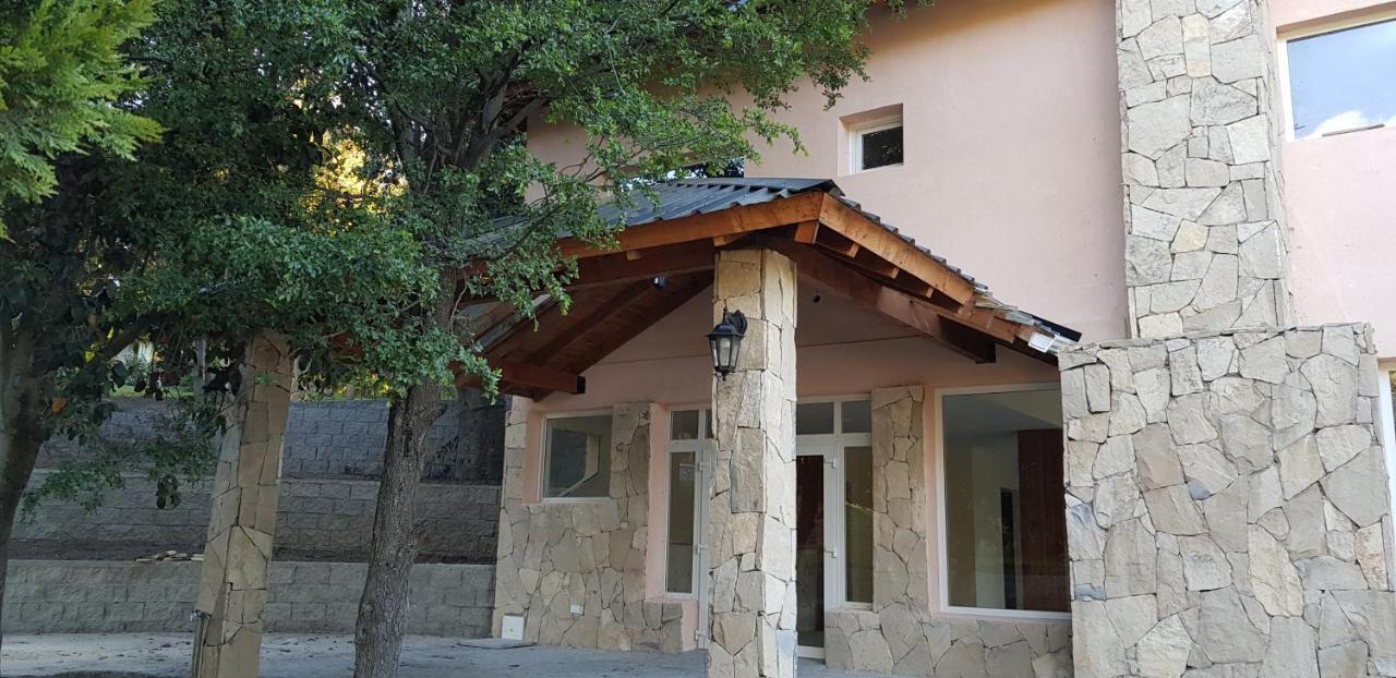 Cabanas & Aparts Lancuyen, Villa De Montana Villa La Angostura Pokoj fotografie